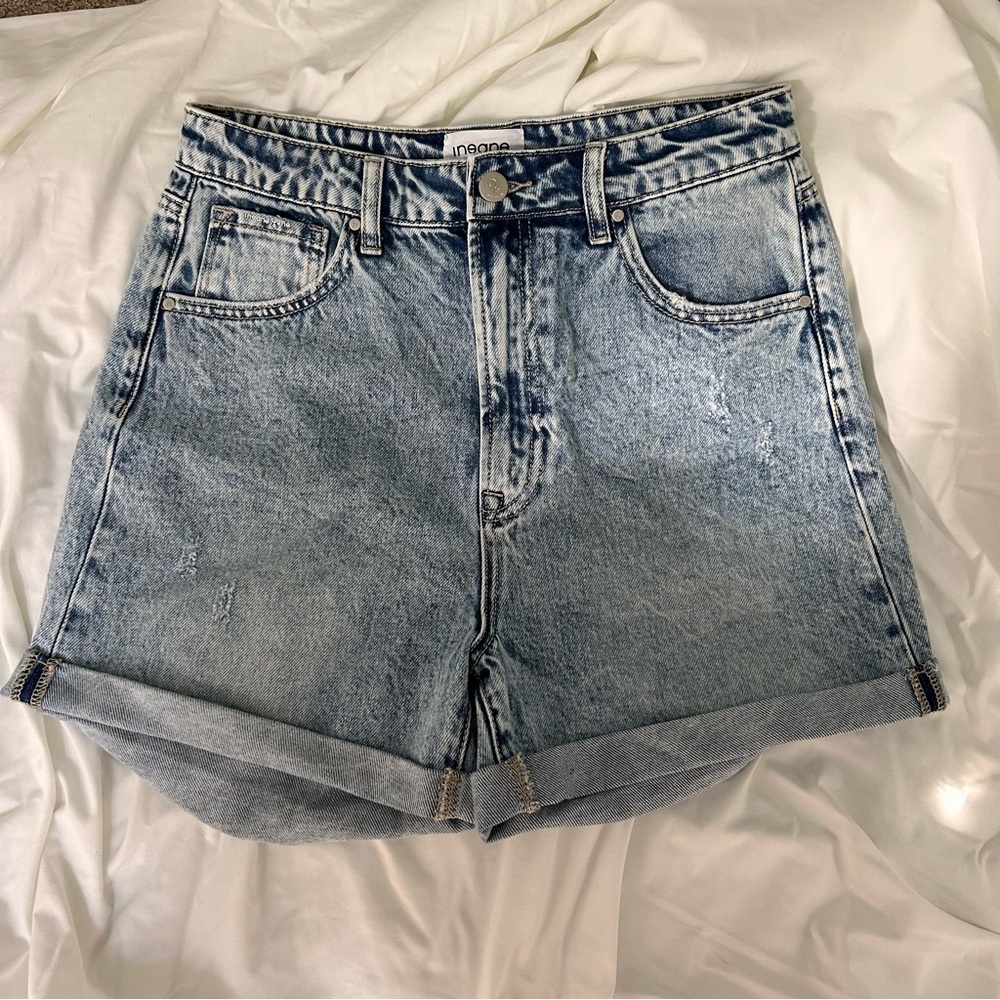 ✨Brand New✨ Denim Shorts - Size Medium